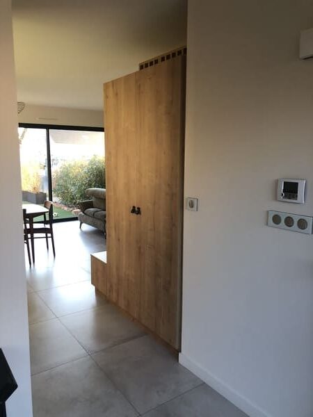 création d'un hall d'entrée fonctionnel et structuré (2)